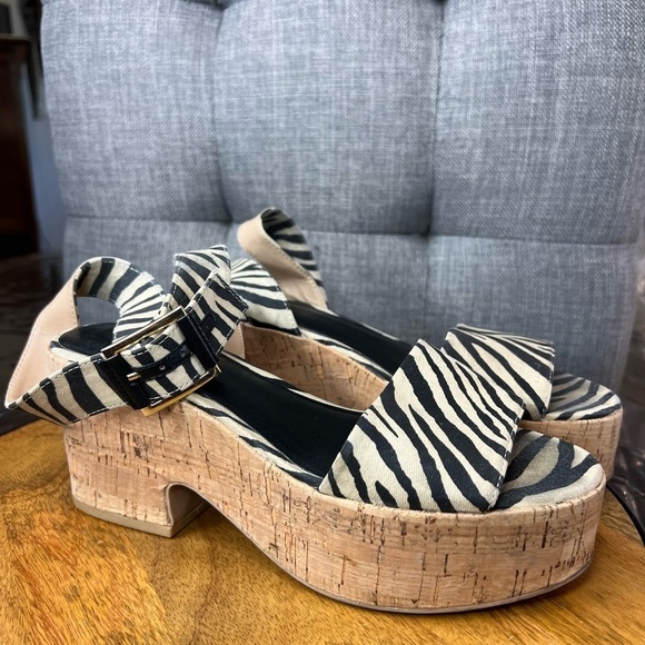 293. H&M Platform Sandals Zebra Print 38/8 - Picture 2 of 8